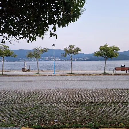 펜션 A Caseta Redes